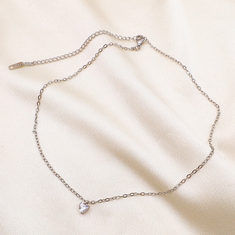 Wholesale European and American Fashion, Simple and High-end, Niche Stainless Steel Heart Shaped Zircon Inlaid Necklaces